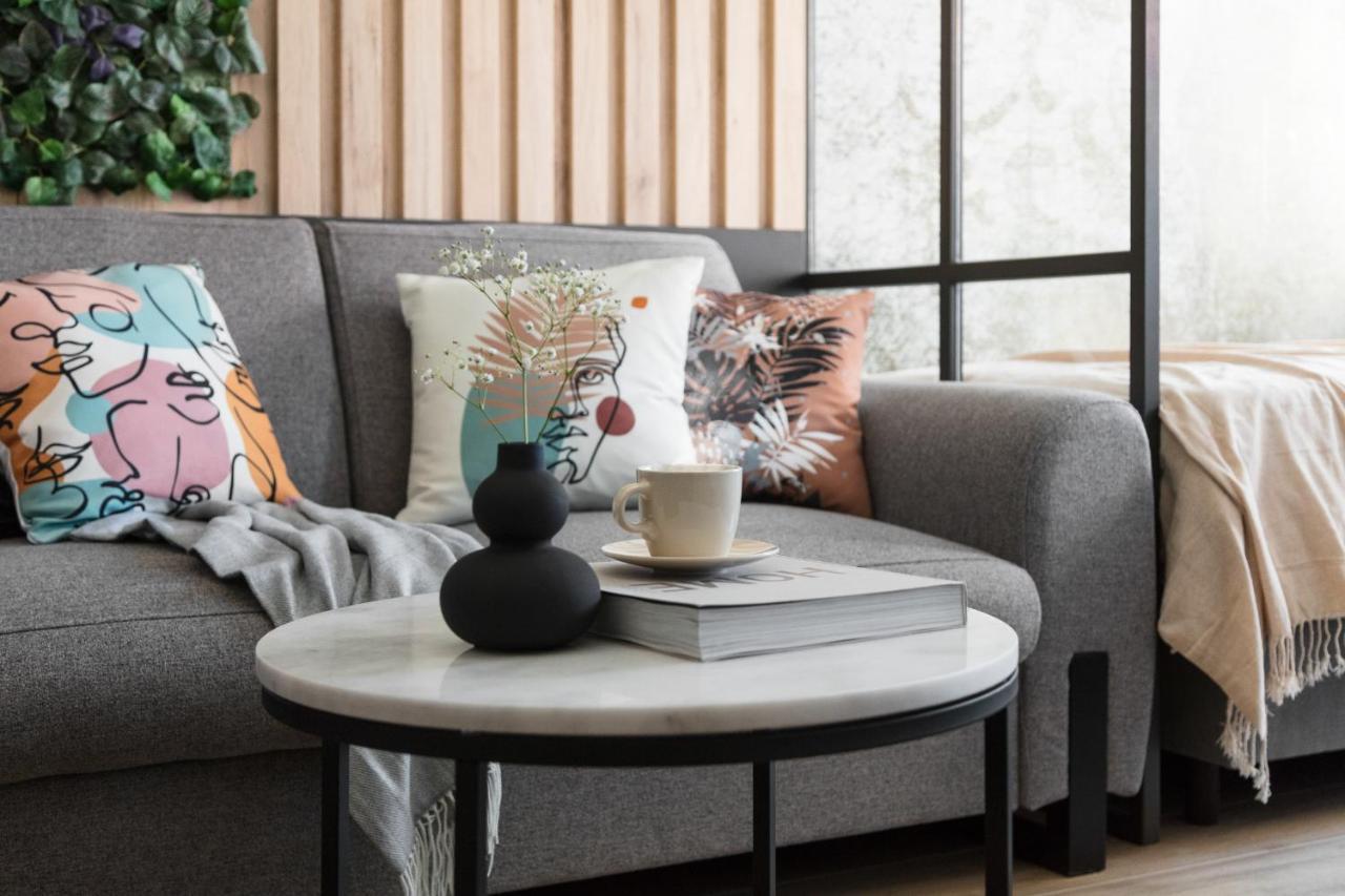 City Walls Apartment Новиград Екстериор снимка